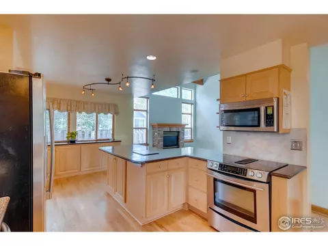 7315 Buckingham Rd, Boulder, CO 80301 photo 9
