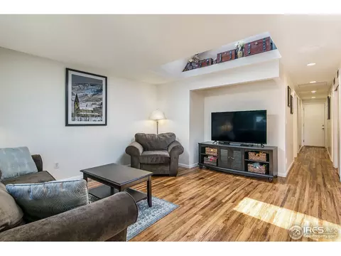 6914 W 53rd Pl, Arvada, CO 80002 photo 2