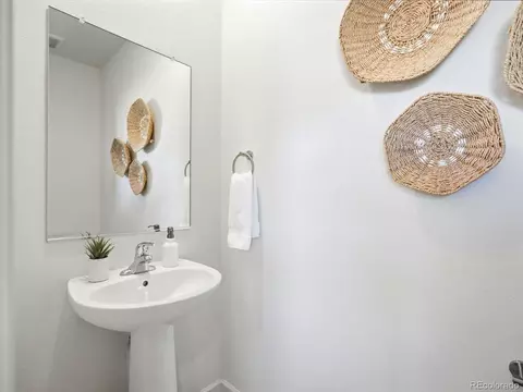 Bath - 7384 Blue River Ave, Frederick, CO 80530 photo 1 of 4