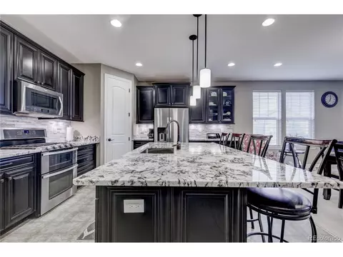 2002 S Cathay Way, Aurora, CO 80013 photo 9