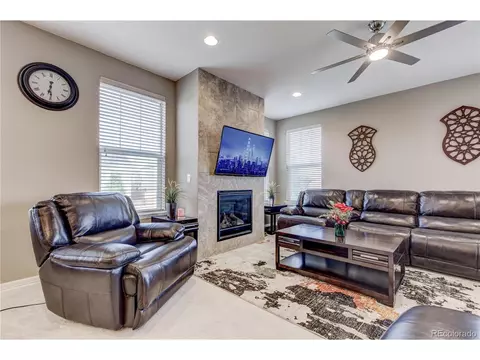 2002 S Cathay Way, Aurora, CO 80013 photo 12