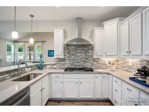 2001 Aster Ln, Lafayette, CO 80026 photo 7