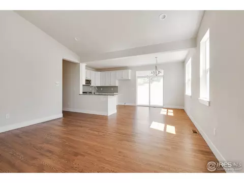 2013 Aster Ln, Lafayette, CO 80026 photo 2