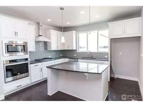 8157 Eagle Dr, Greeley, CO 80634 photo 3