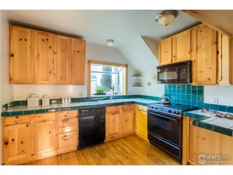 2444 Mapleton Ave, Boulder, CO 80304 photo 8
