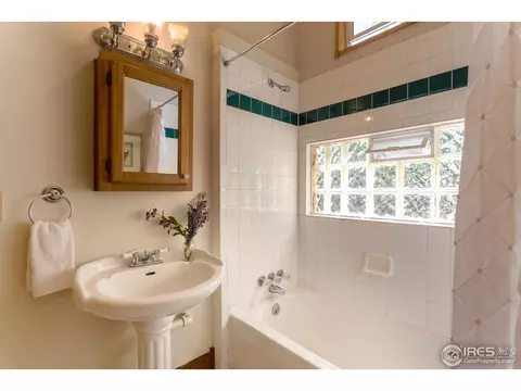 2444 Mapleton Ave, Boulder, CO 80304 photo 12