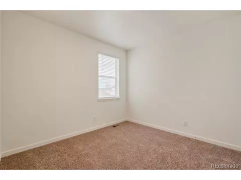 45822 Laceleaf Dr, Bennett, CO 80102 photo 6