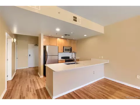 Kitchen - 275 S Harrison St #107, Denver, CO 80209 photo 2 of 2