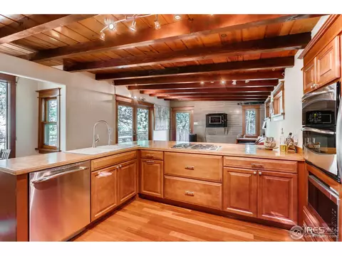 683 Fourmile Canyon Dr, Boulder, CO 80302 photo 15