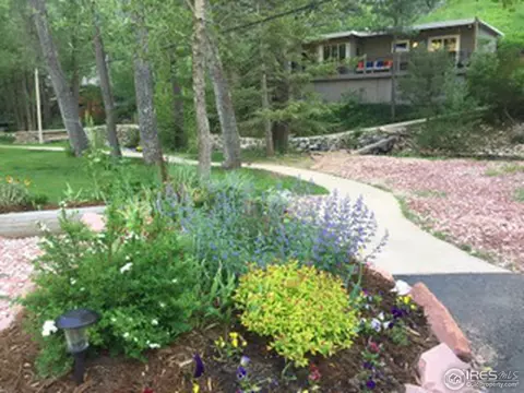 683 Fourmile Canyon Dr, Boulder, CO 80302 photo 2