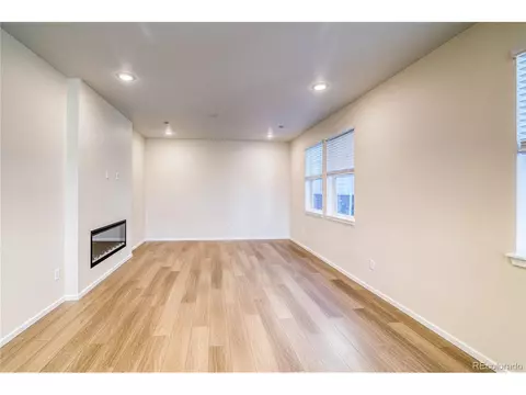 23911 E 40th Ave, Aurora, CO 80019 photo 7