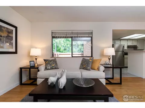 6237 Willow Ln, Boulder, CO 80301 photo 5