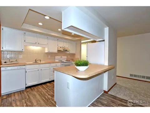 403 S 8th St, Berthoud, CO 80513 photo 3
