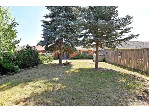 403 S 8th St, Berthoud, CO 80513 photo 2