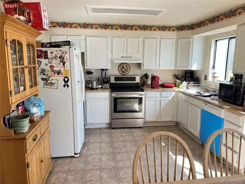 1904 Eagle St, Aurora, CO 80011 photo 24