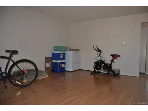 1904 Eagle St, Aurora, CO 80011 photo 6
