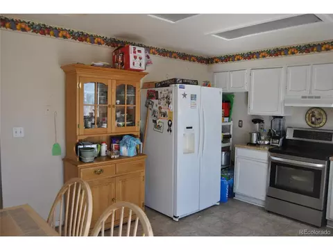 1904 Eagle St, Aurora, CO 80011 photo 9