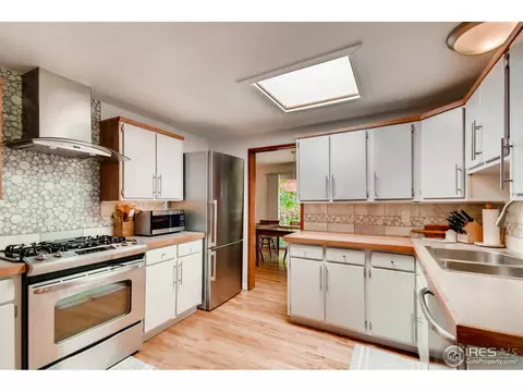 911 Cypress Dr, Boulder, CO 80303 photo 10
