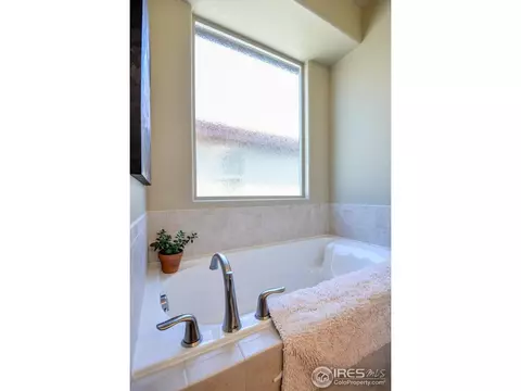 2017 Vineyard Dr, Windsor, CO 80550 photo 20