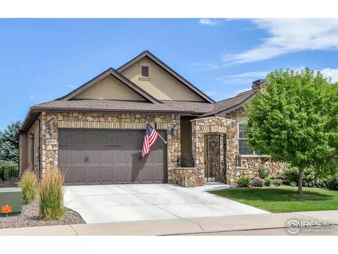 2017 Vineyard Dr, Windsor, CO 80550 photo 2