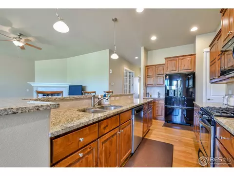 2017 Vineyard Dr, Windsor, CO 80550 photo 12