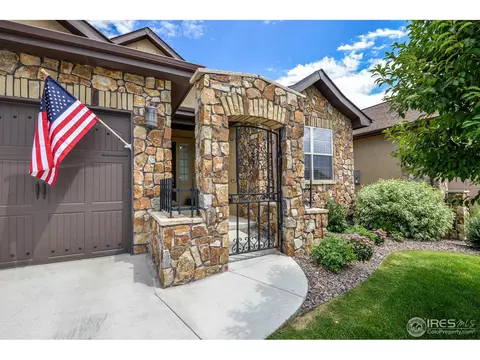 2017 Vineyard Dr, Windsor, CO 80550 photo 4