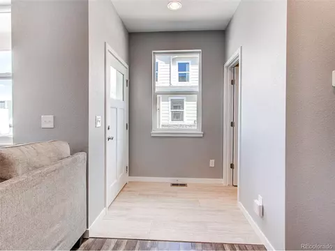 270 S 4th Ct, Deer Trail, CO 80105 photo 1