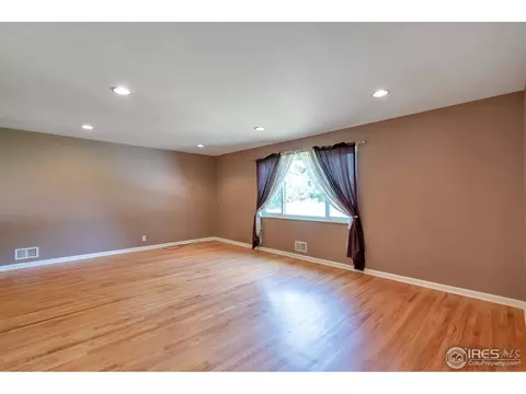 985 E Costilla Way, Centennial, CO 80122 photo 12