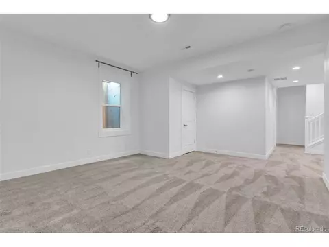 Undisclosed, Denver, CO 80238 photo 31