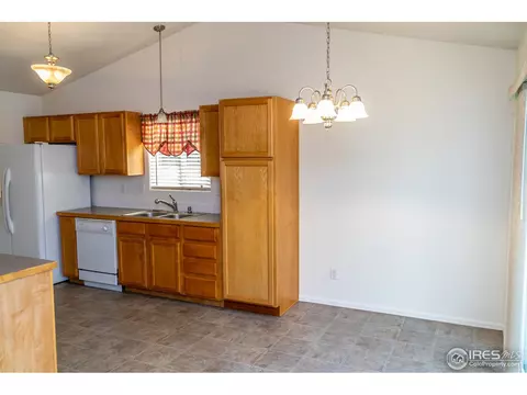 505 E 28th St Ln, Greeley, CO 80631 photo 4