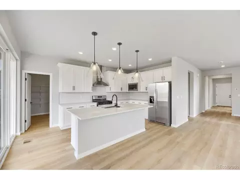 Kitchen - 46515 Sunrise Ct, Bennett, CO 80102 photo 1 of 3