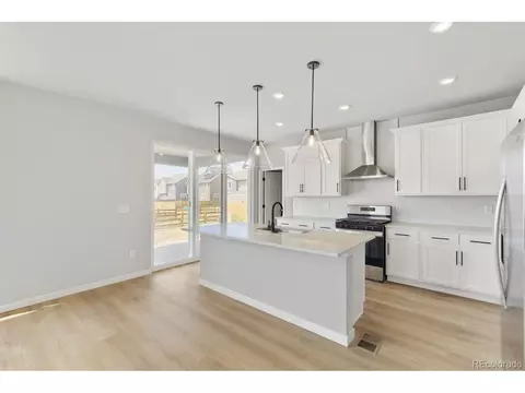 Kitchen - 46515 Sunrise Ct, Bennett, CO 80102 photo 2 of 3