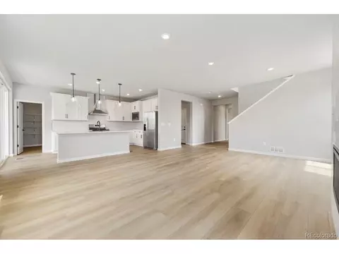 Living - 46515 Sunrise Ct, Bennett, CO 80102 photo 3 of 5