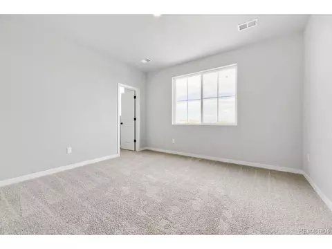 Bedroom - 46515 Sunrise Ct, Bennett, CO 80102 photo 2 of 5