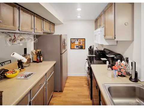 2469 Devonshire Ct #36, Denver, CO 80229 photo 4