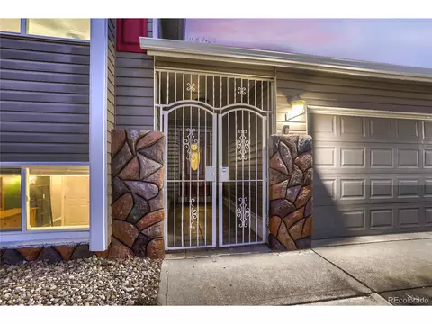 5274 Wheeling St, Denver, CO 80239 photo 3