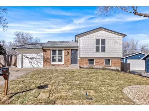 16501 E Villanova Pl, Aurora, CO 80013