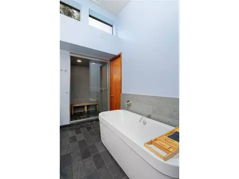 2230 Glencoe St, Denver, CO 80207 photo 17