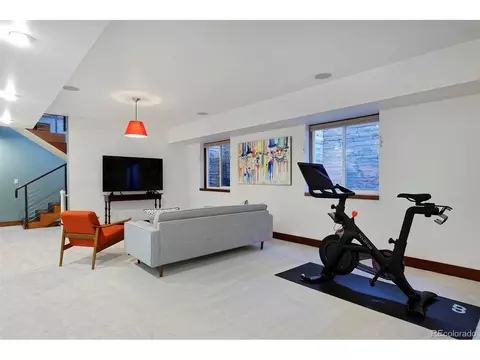 2230 Glencoe St, Denver, CO 80207 photo 27