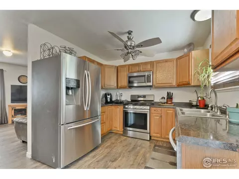 422 4th St, Firestone, CO 80520 photo 4