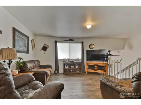 422 4th St, Firestone, CO 80520 photo 5