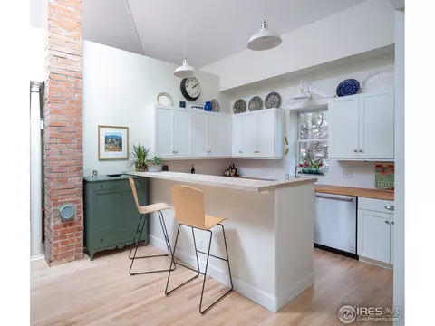 630 Pine St, Boulder, CO 80302 photo 14