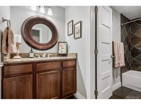 Bath - 9729 E 34th Pl, Denver, CO 80238 photo 6 of 7