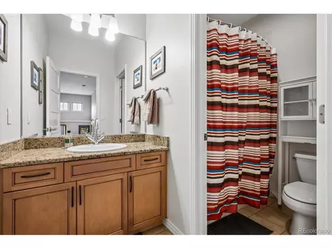 Bath - 9729 E 34th Pl, Denver, CO 80238 photo 5 of 7