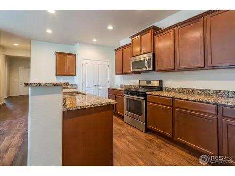 11106 Charles St, Firestone, CO 80504 photo 6