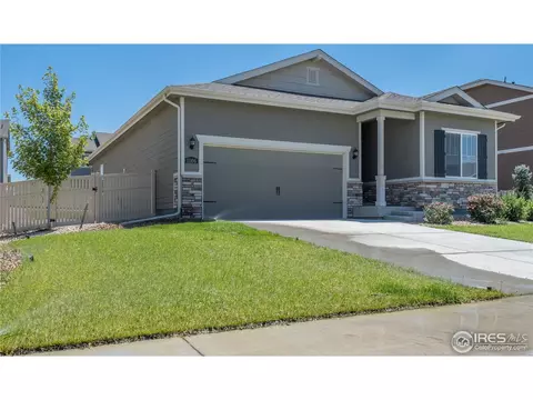 11106 Charles St, Firestone, CO 80504 photo 2