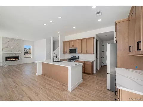 888 S Valentia St #11-103, Denver, CO 80247