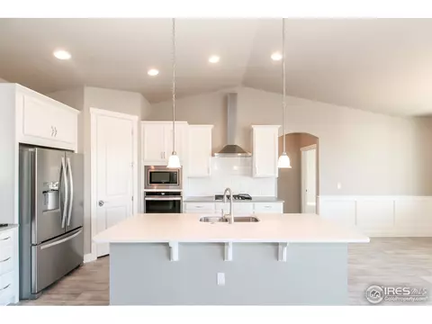 204 11th Ave, Wiggins, CO 80654 photo 2