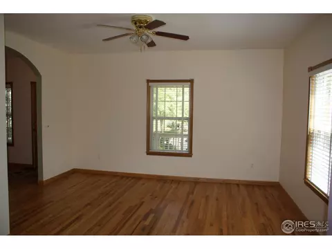207 E Iowa Ave, Berthoud, CO 80513 photo 2