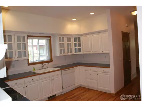 207 E Iowa Ave, Berthoud, CO 80513 photo 6